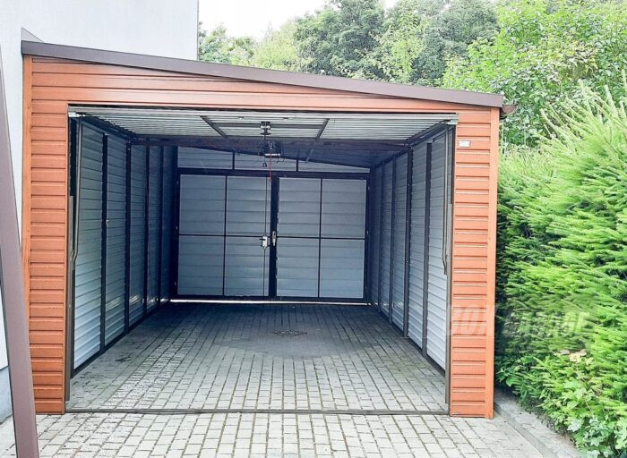 GARAŻ BLASZANY 3,5m x 6m poziom - spad w prawo - 2x Brama uchylna - jasny orzech - drewnopodobny BOX63 3,5x6 - obrazek 3