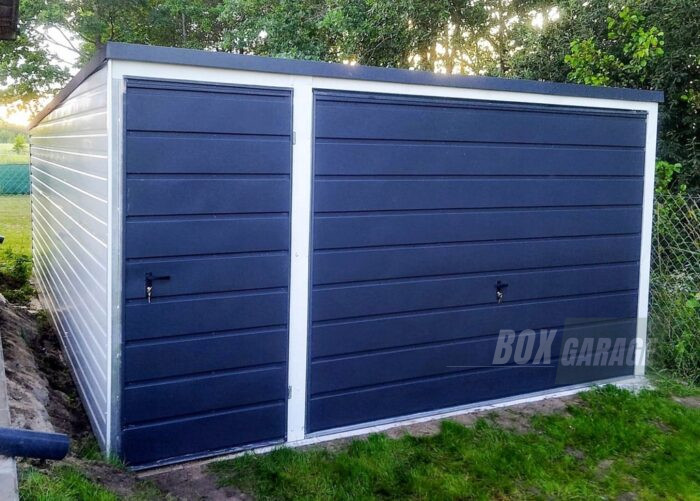 GARAŻ BLASZANY 4m x 5m poziom - spad w tył - Brama - drzwi - antracyt + biały BOX14 4x5 - obrazek 2