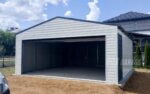 garaż blaszany 6 x 6 m z bramą segmentową BOXGARAGE