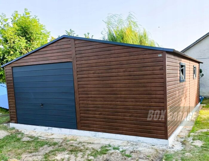 GARAŻ BLASZANY 6m x 6m dwuspad - Brama uchylna - ciemny orzech - dodatkowe drzwi - 2x okno BOX102 6x6 - obrazek 7